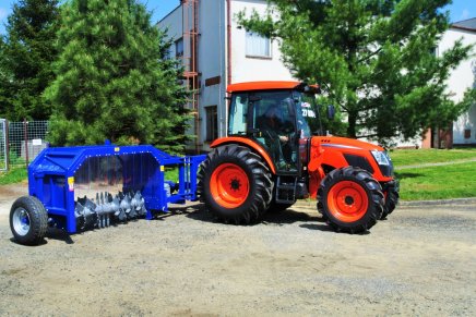 Překopávač kompostu NP mechanicky otočný